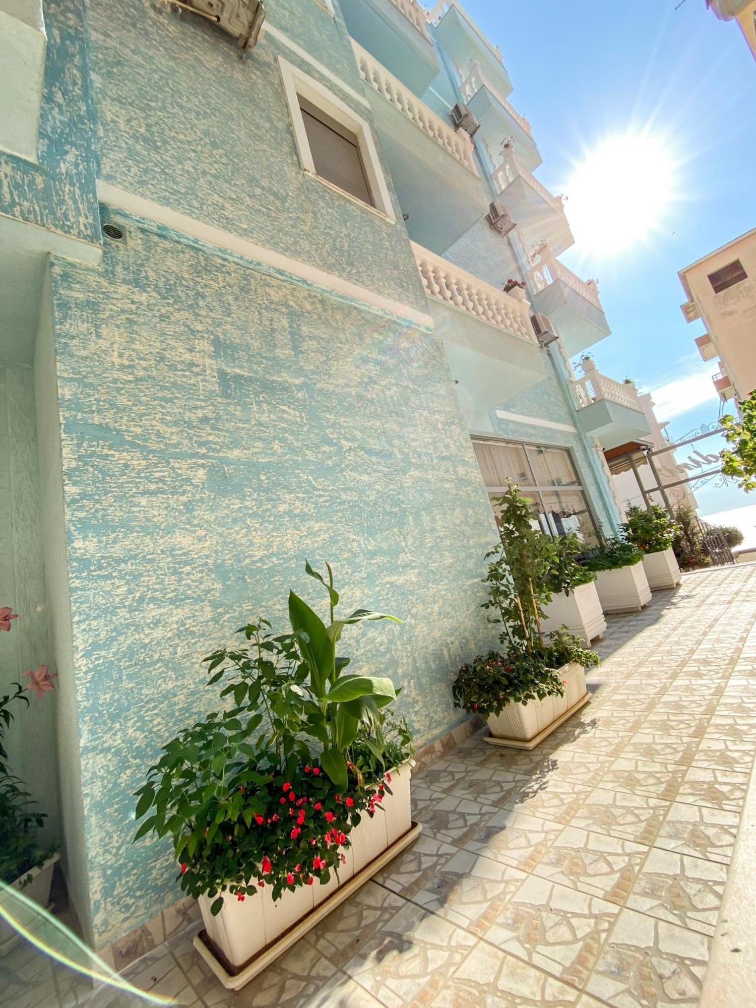 Hotel Abedini Saranda Dış mekan fotoğraf