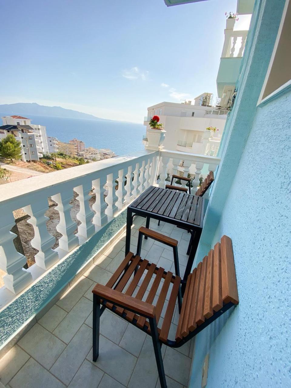 Hotel Abedini Saranda Dış mekan fotoğraf