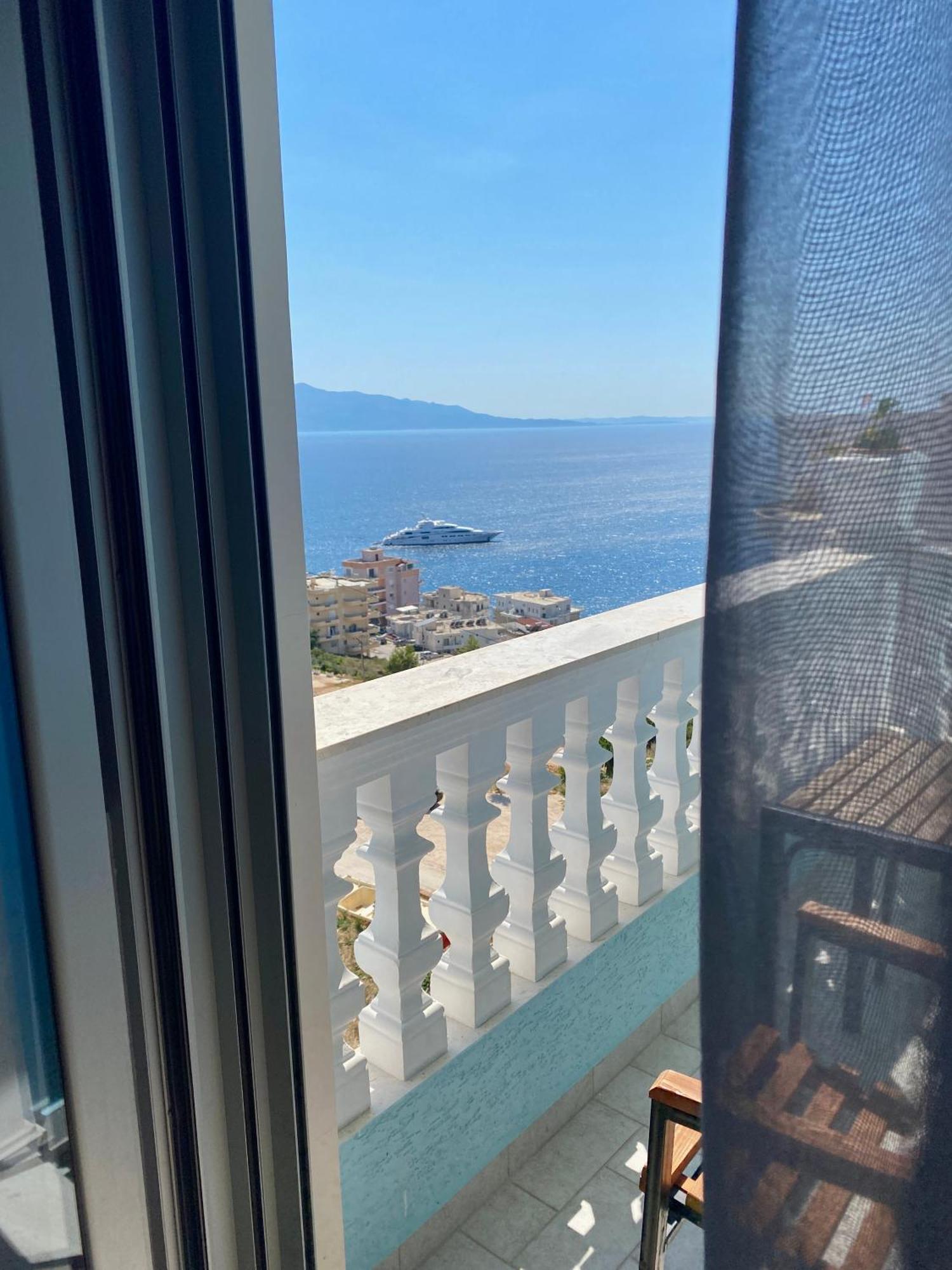 Hotel Abedini Saranda Dış mekan fotoğraf