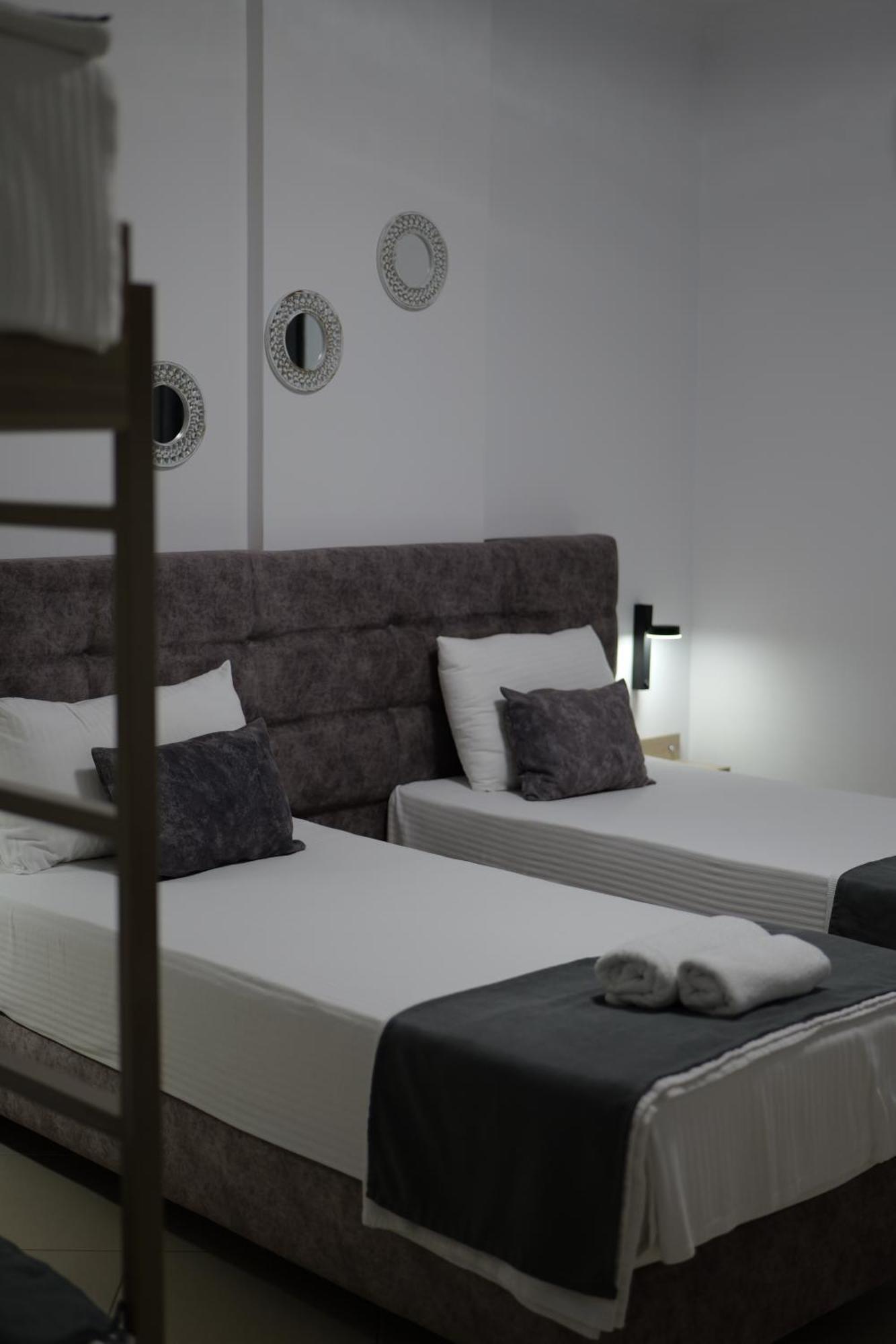 Hotel Abedini Saranda Dış mekan fotoğraf