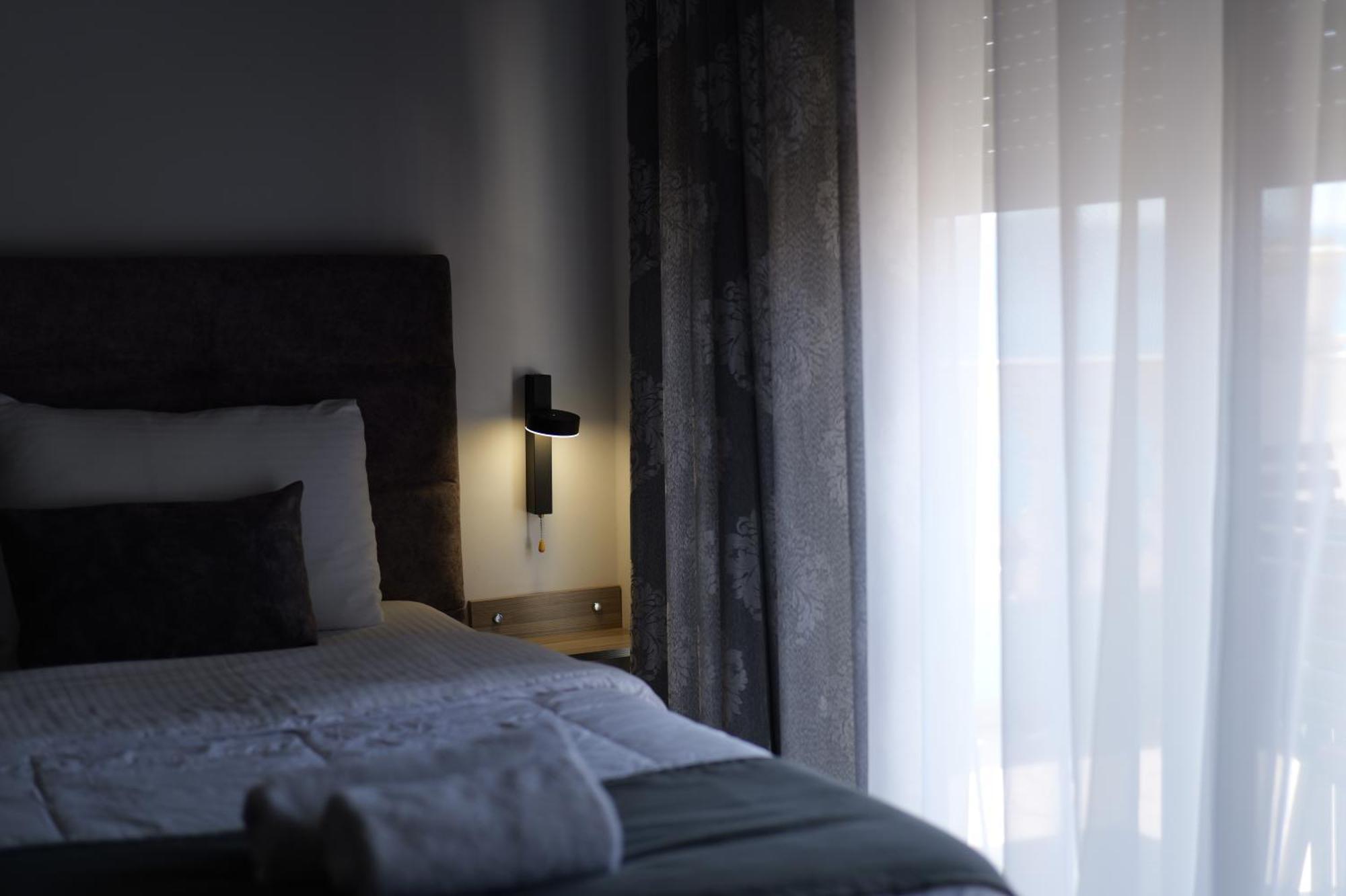 Hotel Abedini Saranda Dış mekan fotoğraf